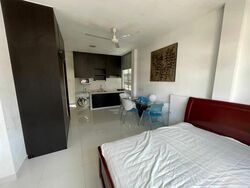 East Coast Road (D15), Apartment #524219071